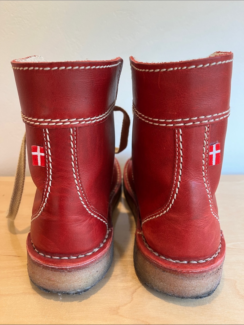 Duckfeet Wool Lined Lace-up Boots in Red - Odense Granate 38 (~7) - Picture 3 of 6